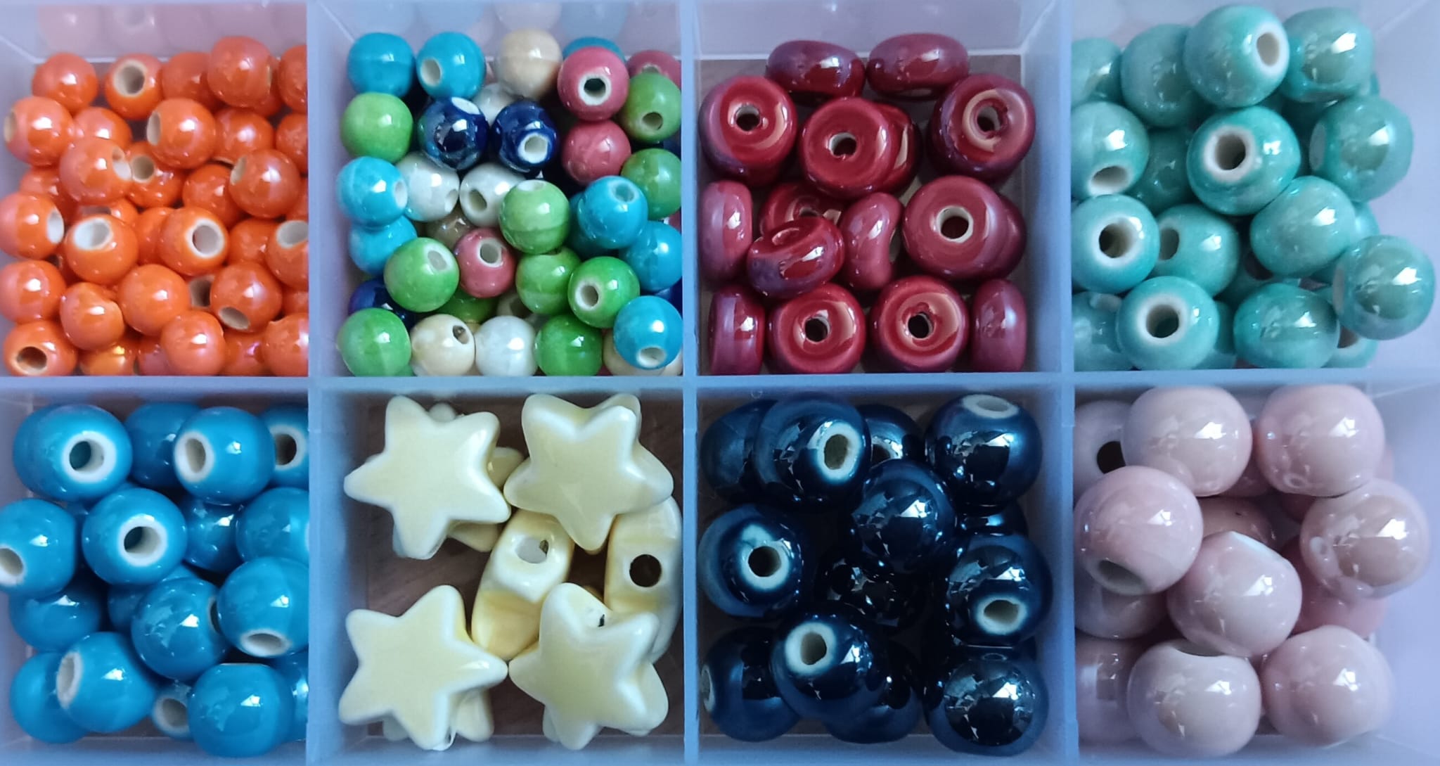 Tout savoir sur les perles céramique : une touche artisanale et colorée pour vos créations DIY