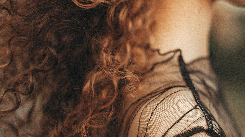 Créoles : des supports boucles d’oreilles élégants et intemporels