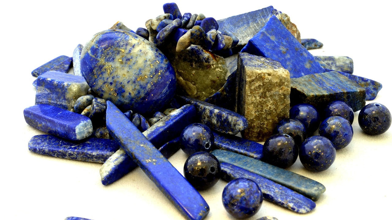 Lapis-lazuli : secrets, bienfaits et idées créatives pour vos bijoux DIY