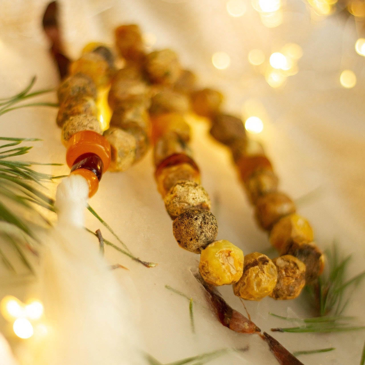 Créer des bijoux symboliques avec les pierres naturelles : significations et inspirations DIY