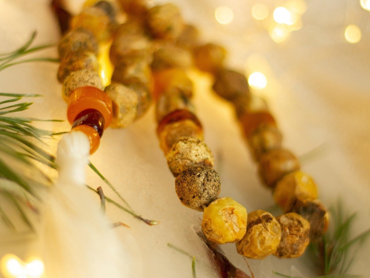 Créer des bijoux symboliques avec les pierres naturelles : significations et inspirations DIY