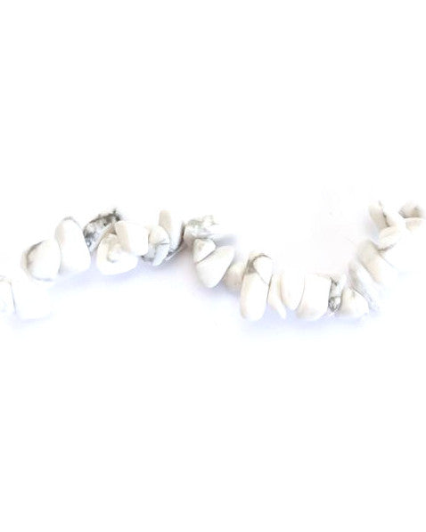 Perles chips en howlite naturelle - 4-10 mm