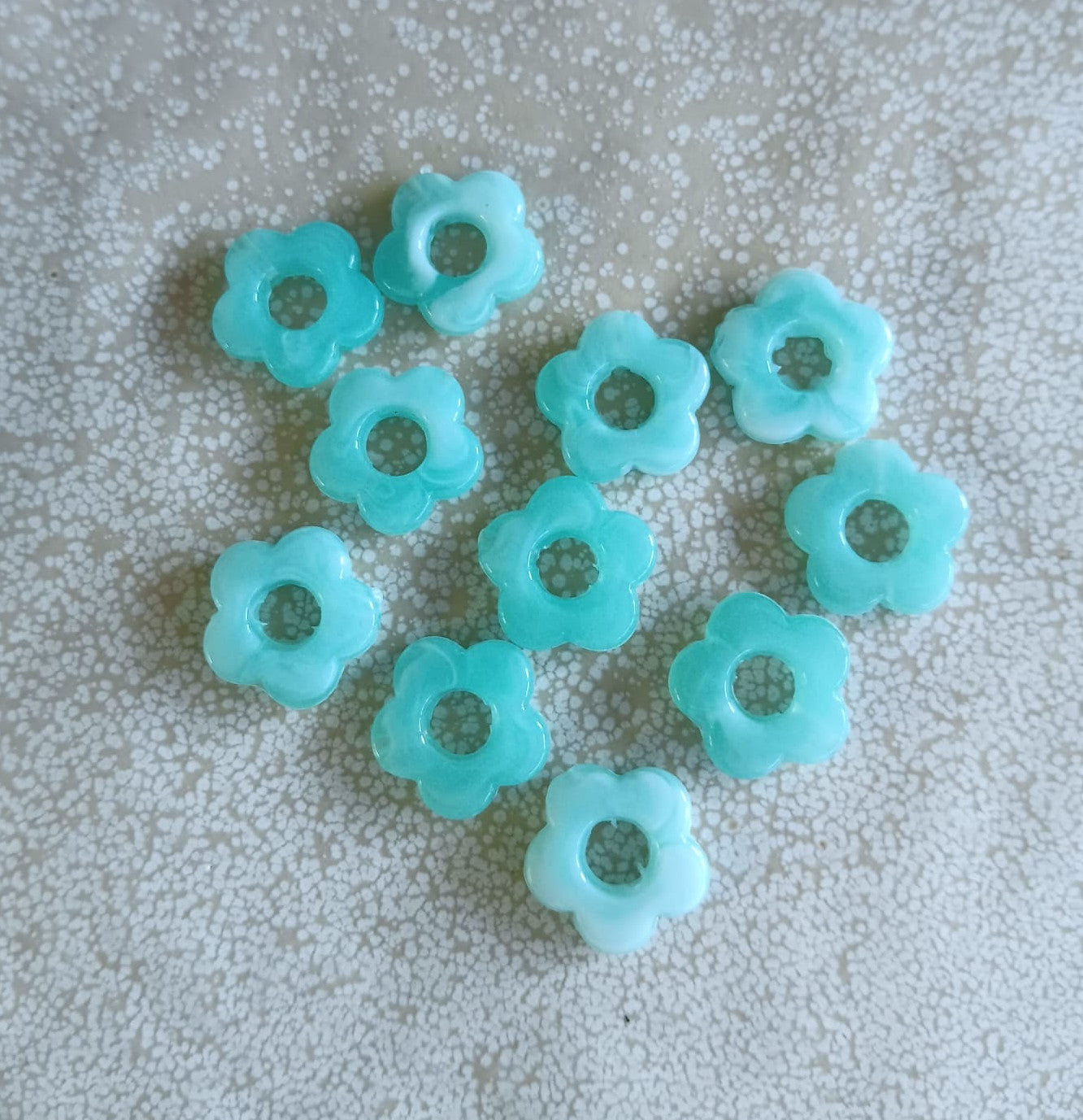 Perle fleur acrylique - 14 mm