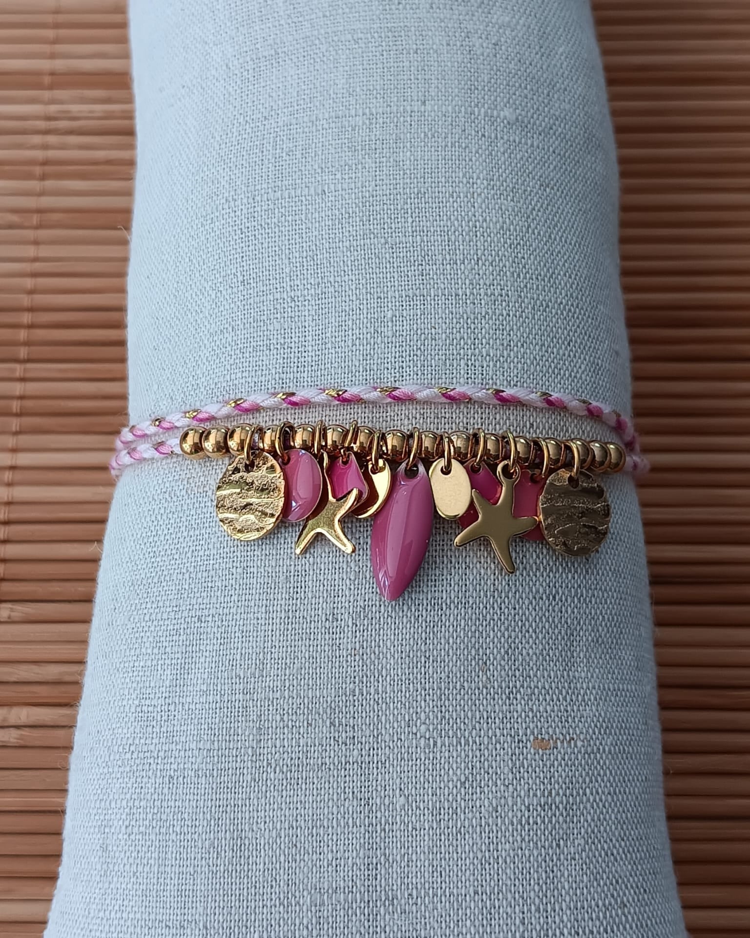 Soleya – Collier ou bracelet multi-tours en cordon tressé et acier inoxydable doré