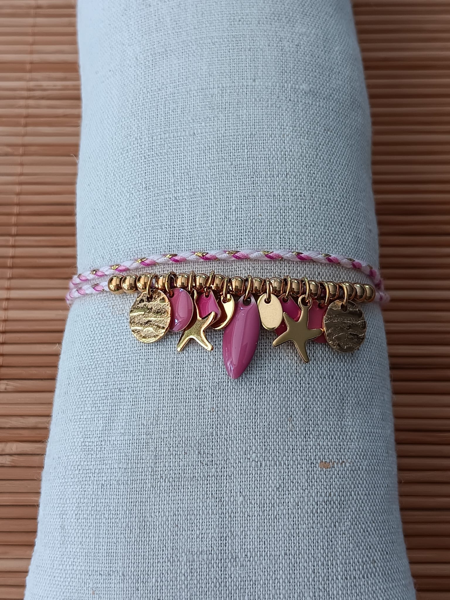 Soleya – Collier ou bracelet multi-tours en cordon tressé et acier inoxydable doré
