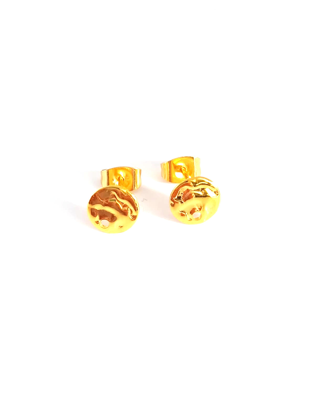 perlesetcreationbijoux-clous-doreilles-ronds-texture-8mm-acier-inox-dore