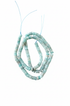 Perles heishi amazonite fond blanc