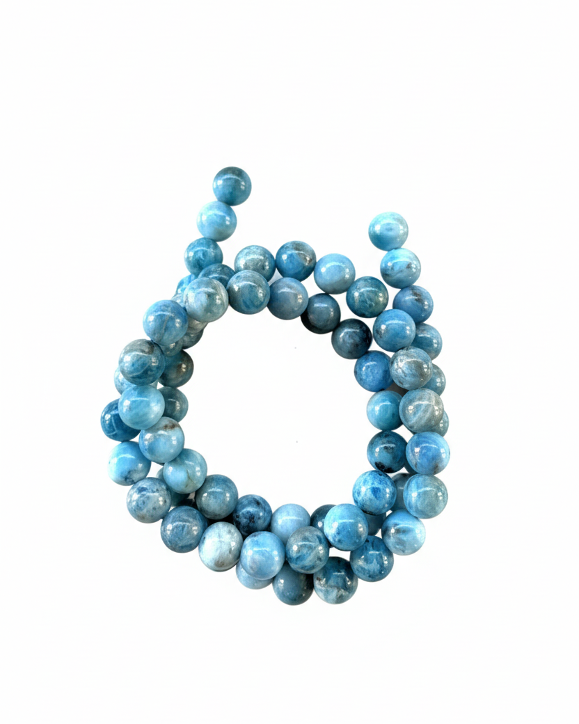 Perles rondes apatite fond blanc
