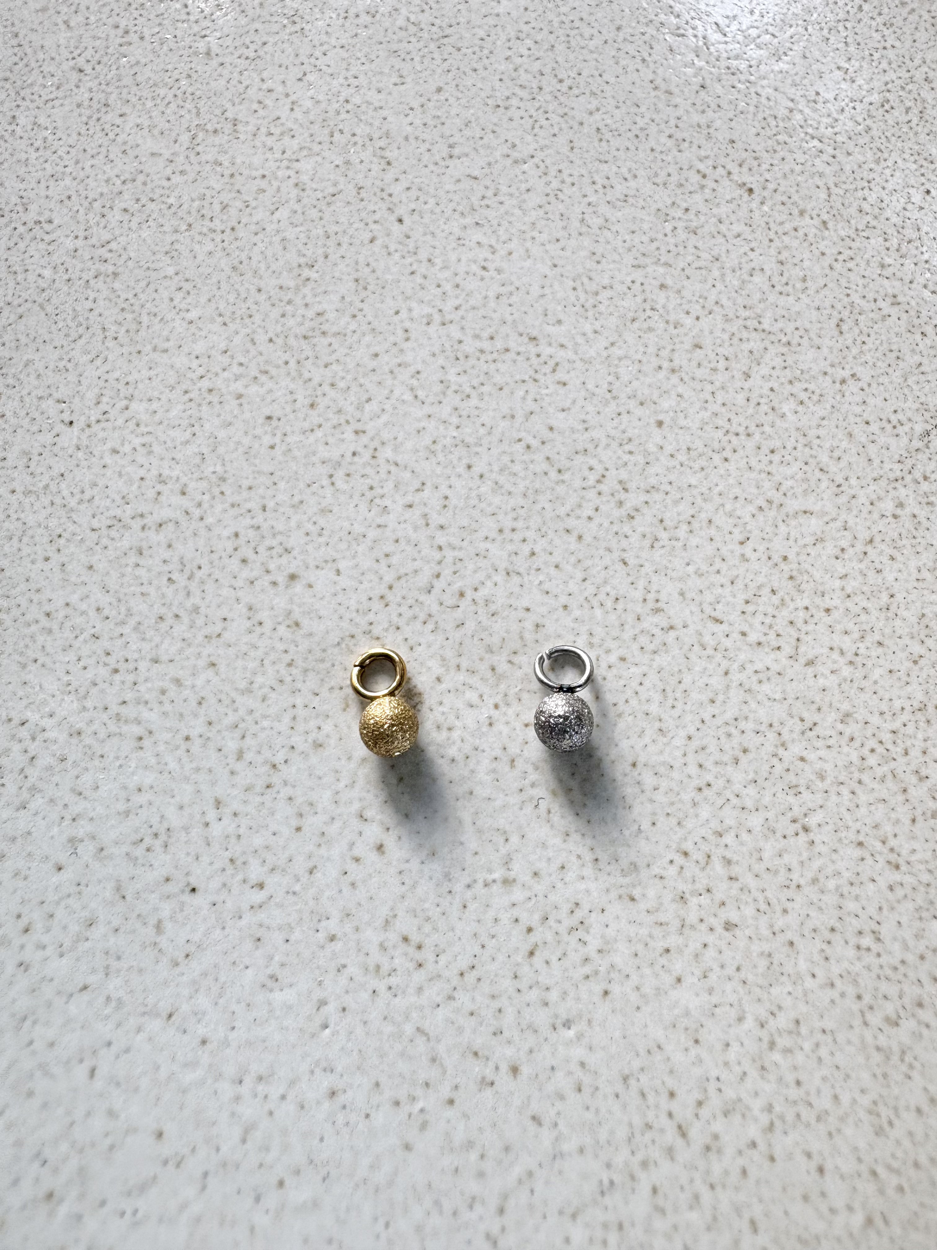 perlesetcreationbijoux - breloques boules pailletées acier inox 3 mm argenté ou doré