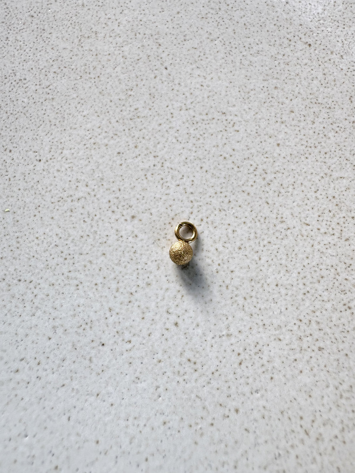 perlesetcreationbijoux - breloque boule pailletée acier inox 3 mm doré