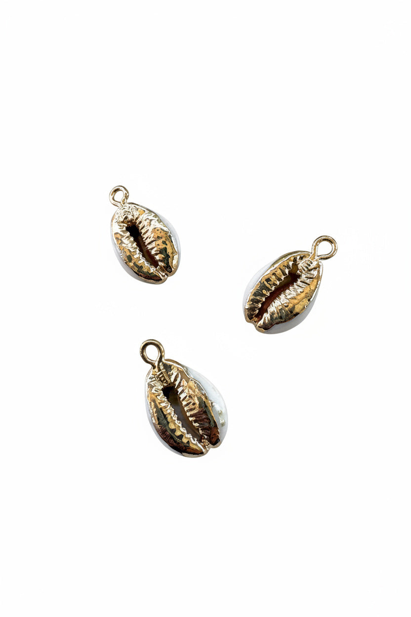 perlesetcreationbijoux - breloque coquillage cauri naturel et doré