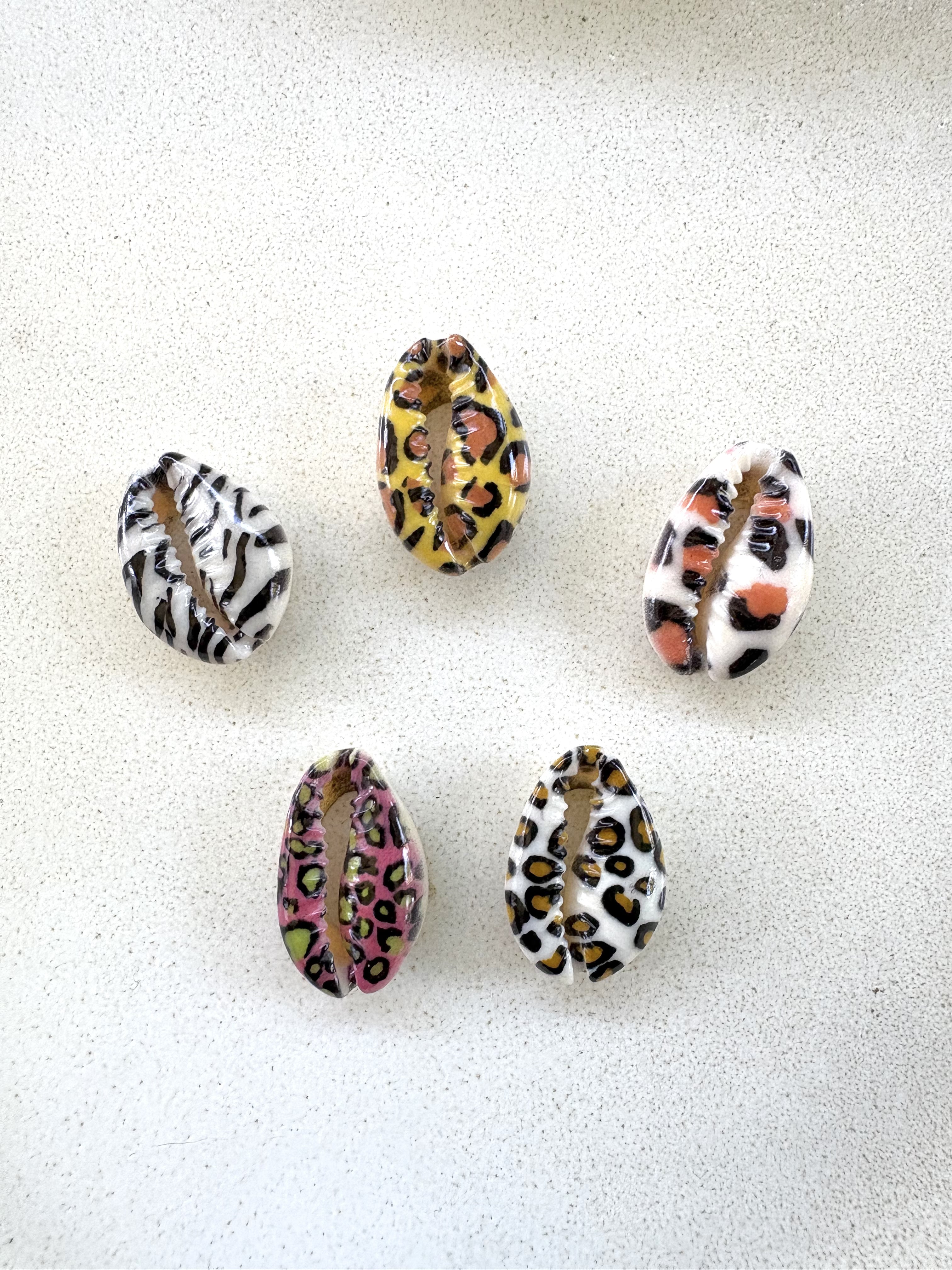 perlesetcreationbijoux - coquillages cauris naturel imprimé animal, léopard ou zèbre