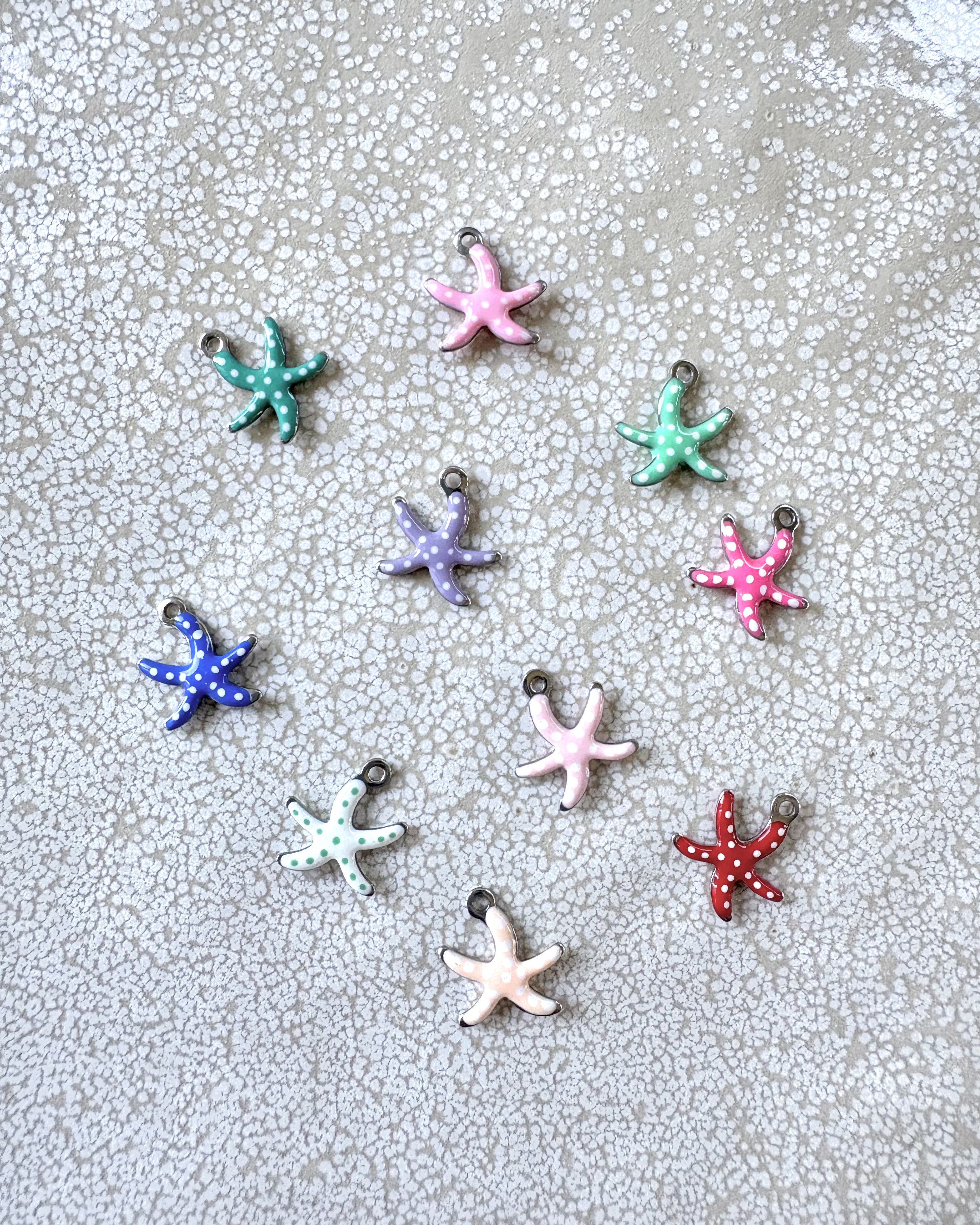 perlesetcreationbijoux - breloque émaillée étoile de mer, base en acier inoxydable 304 argenté de 10,5x10 mm, de différentes couleurs