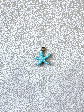 perlesetcreationbijoux - breloque émaillée étoile de mer, base en acier inoxydable 304 doré de 10,5x10 mm, turquoise à pois blancs