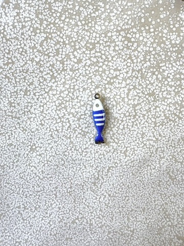 perlesetcreationbijoux - breloque émaillée poisson en acier inoxydable 304 argenté de 18x5 mm bleu et blanc