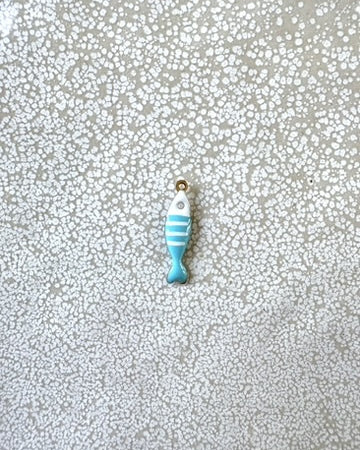 perlesetcreationbijoux - breloque poisson émaillée base en acier inoxydable 304 doré de 18x5 mm turquoise