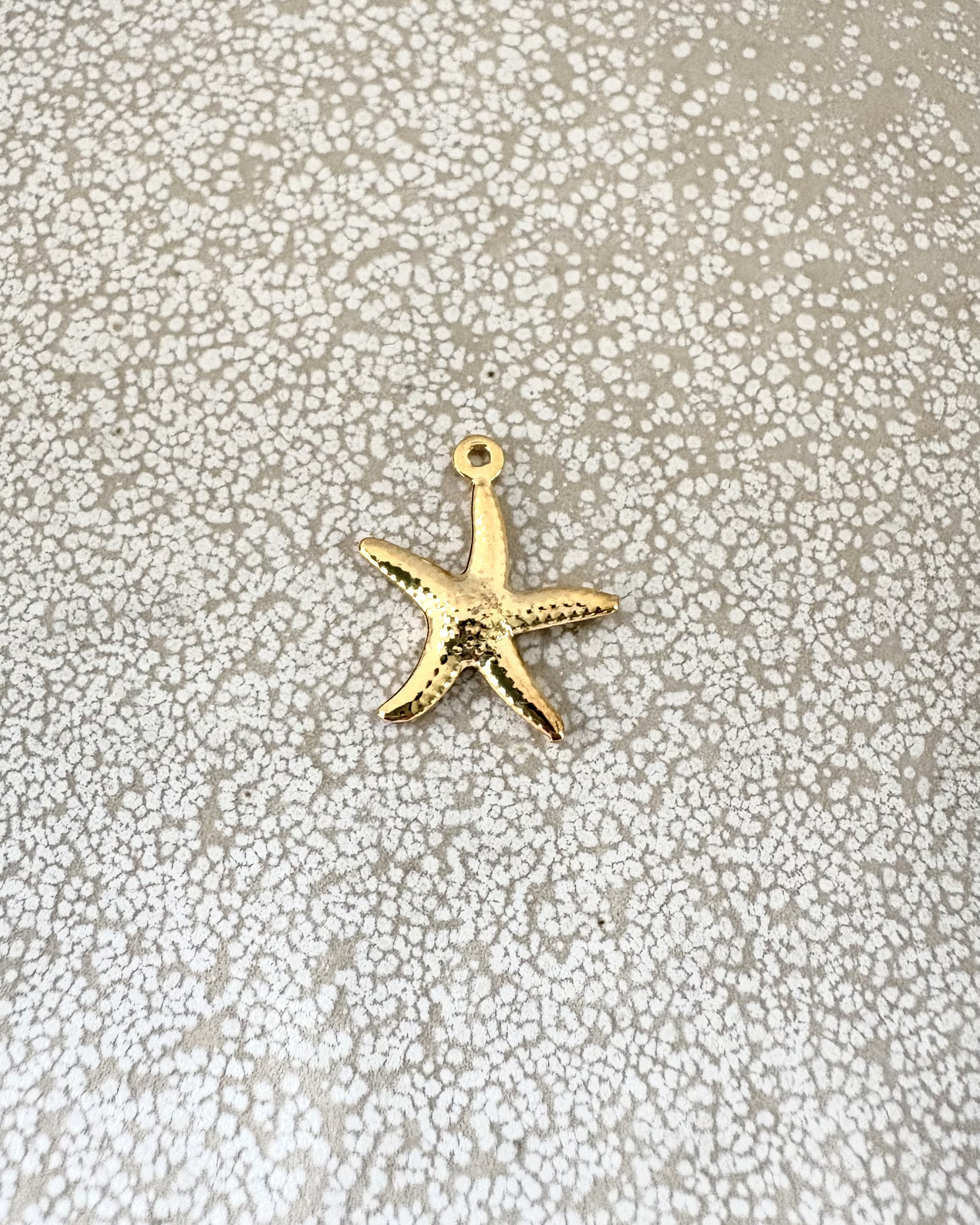 perlesetcreationbijoux - breloque étoile de mer en acier inoxydable doré de 17x15 mm