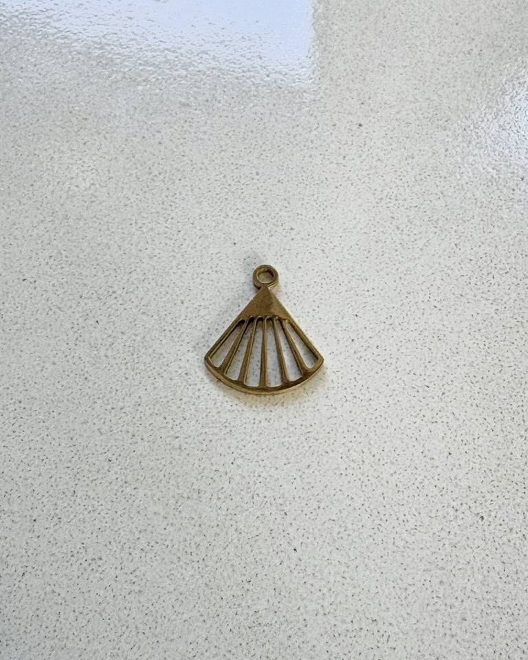 perlesetcreationbijoux - breloque éventail en acier inoxydable doré