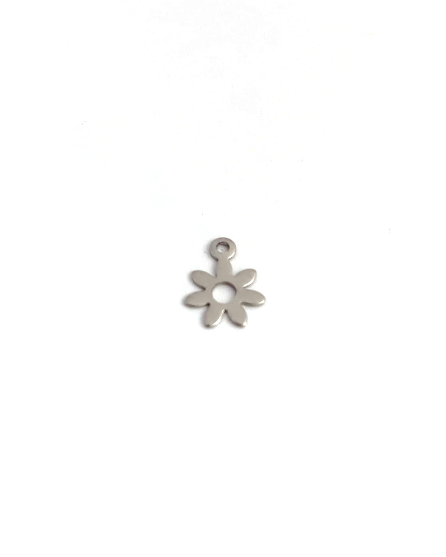 perlesetcreationbijoux-breloque-fleur-acier-inoxydable-11x8mm-argente