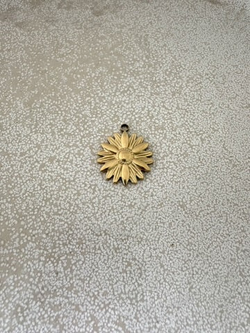 perlesetcreationbijoux - pendentif fleur acier inoxydable doré de 25x22 mm