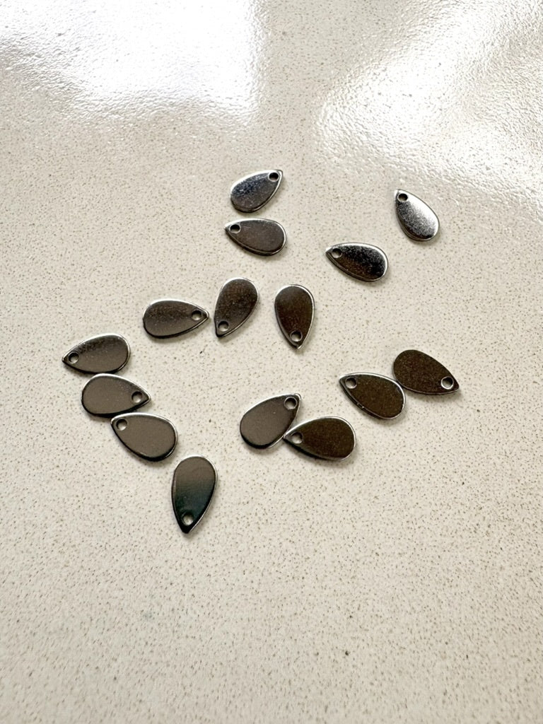 perlesetcreationbijoux - breloques goutte en acier inoxydable argenté de 10x6 mm