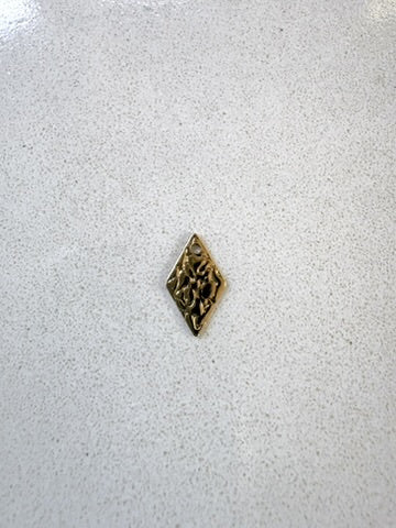 perlesetcreationbijoux - breloque losange martelée en acier inoxydable 304 doré de 16x9 mm