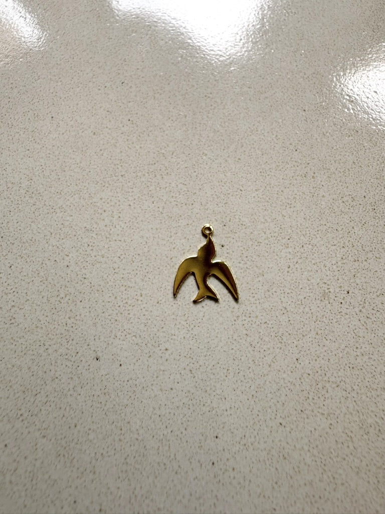 perlesetcreationbijoux - breloque oiseau 14 mm acier inoxydable doré
