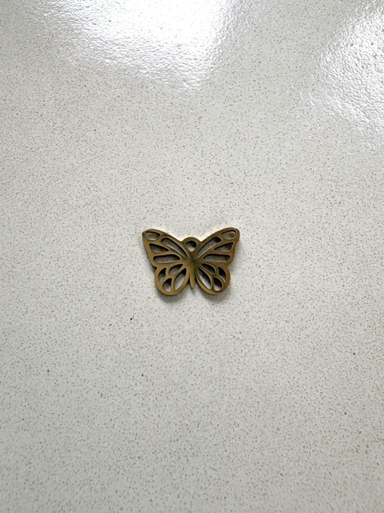 perlesetcreationbijoux - breloque papillon en acier inoxydable doré de 13x18 mm