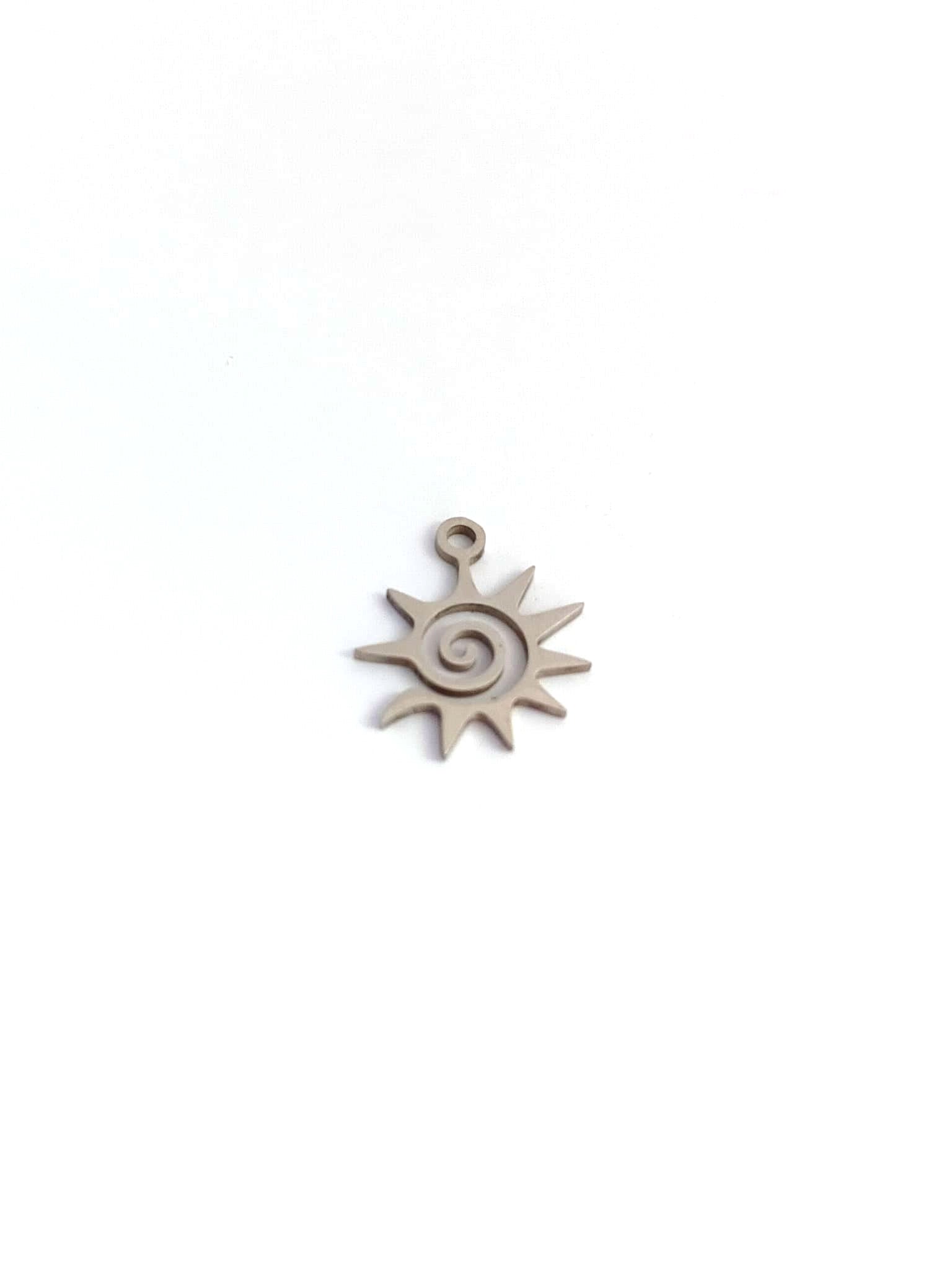 perlesetcreationbijoux-breloque-soleil-acier-inoxydable-15x13mm-argente