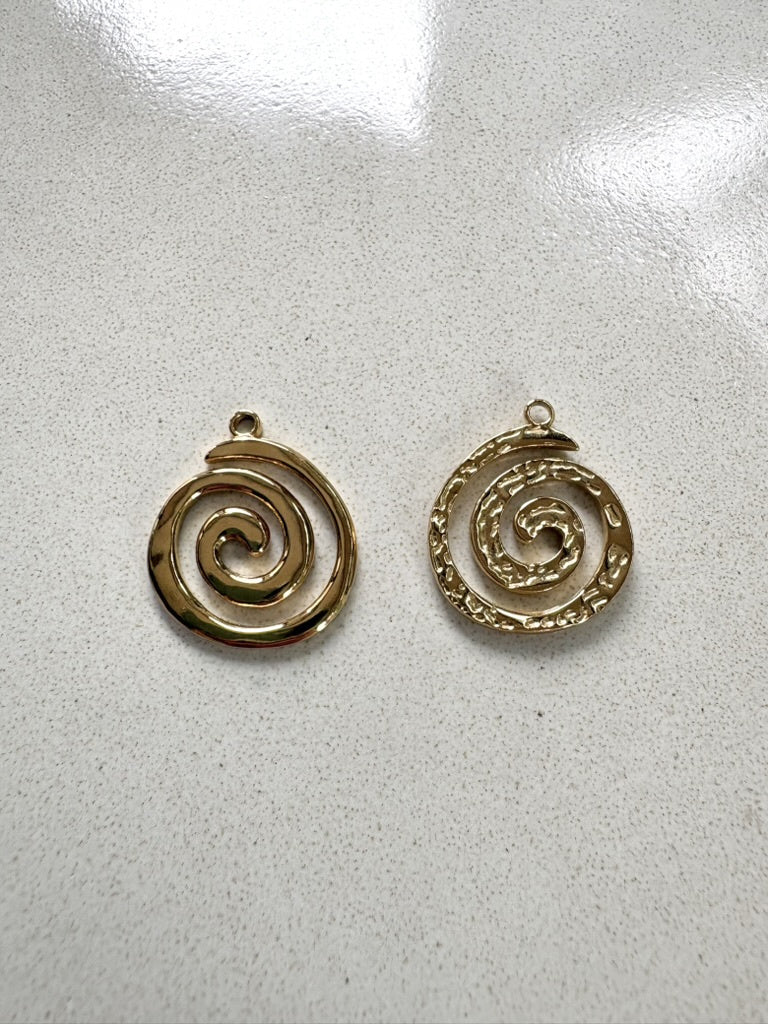 perlesetcreationbijoux - breloque spirale en acier inoxydable doré de 23x19 mm
