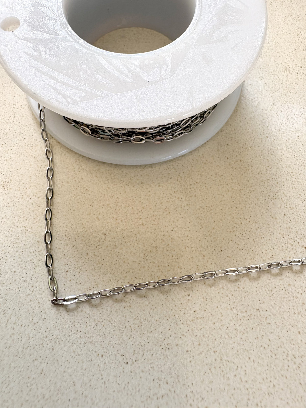 perlesetcreationbijoux - chaîne maille ovale plate soudée en acier inoxydable argenté de 3,5x1,8 mm