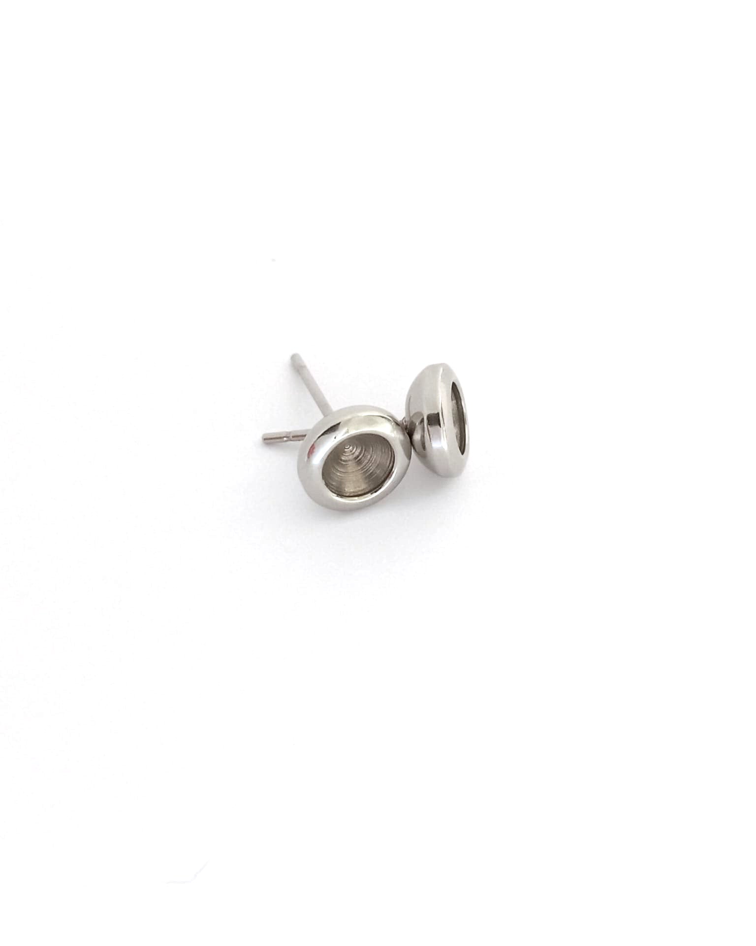 perlesetcreationbijoux-clous-doreilles-fleur-acier-inoxydable-argente-rond-8mm