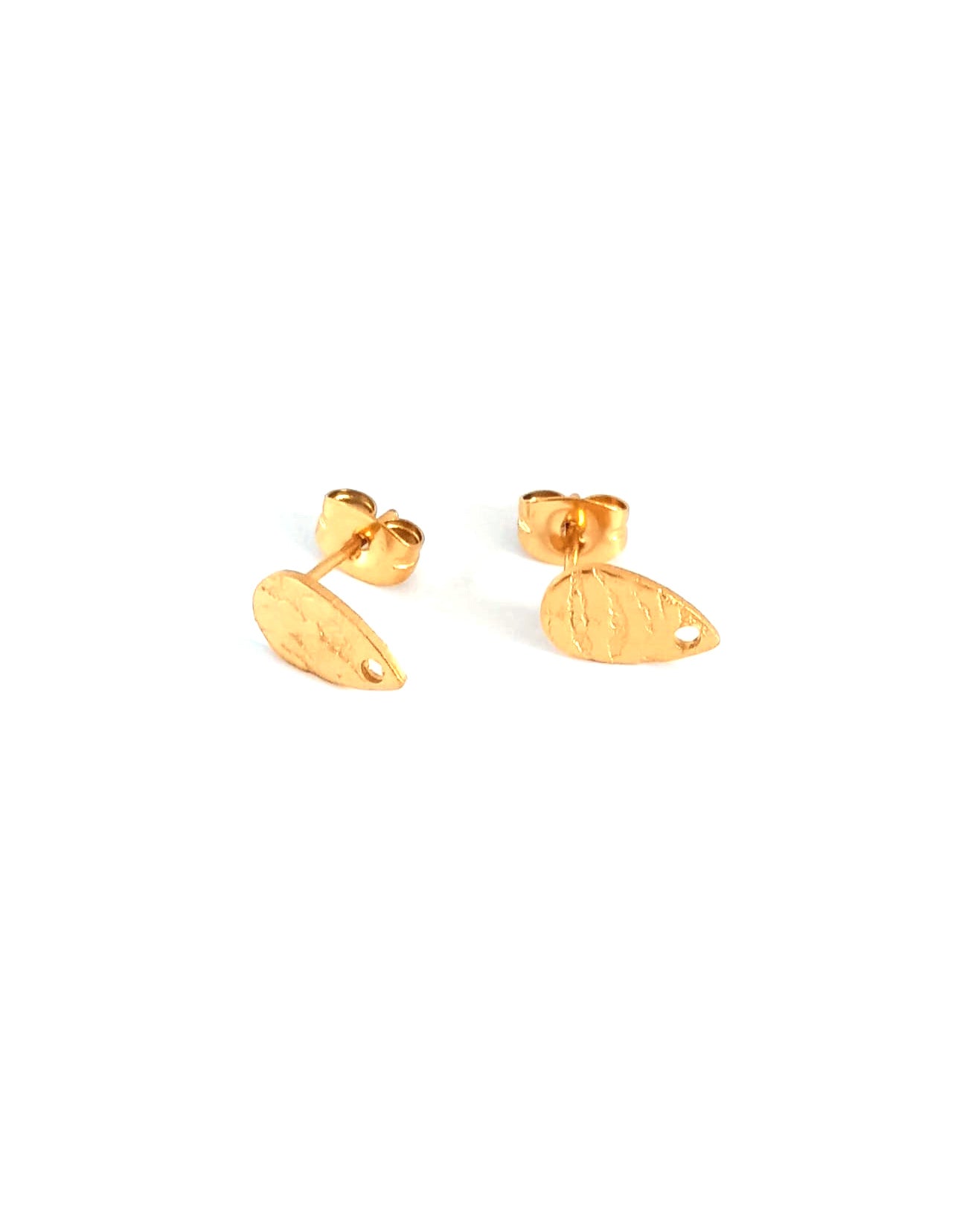 perlesetcreationbijoux-clous-doreilles-goutte-texture-acier-inoxydable-10x6mm-dore