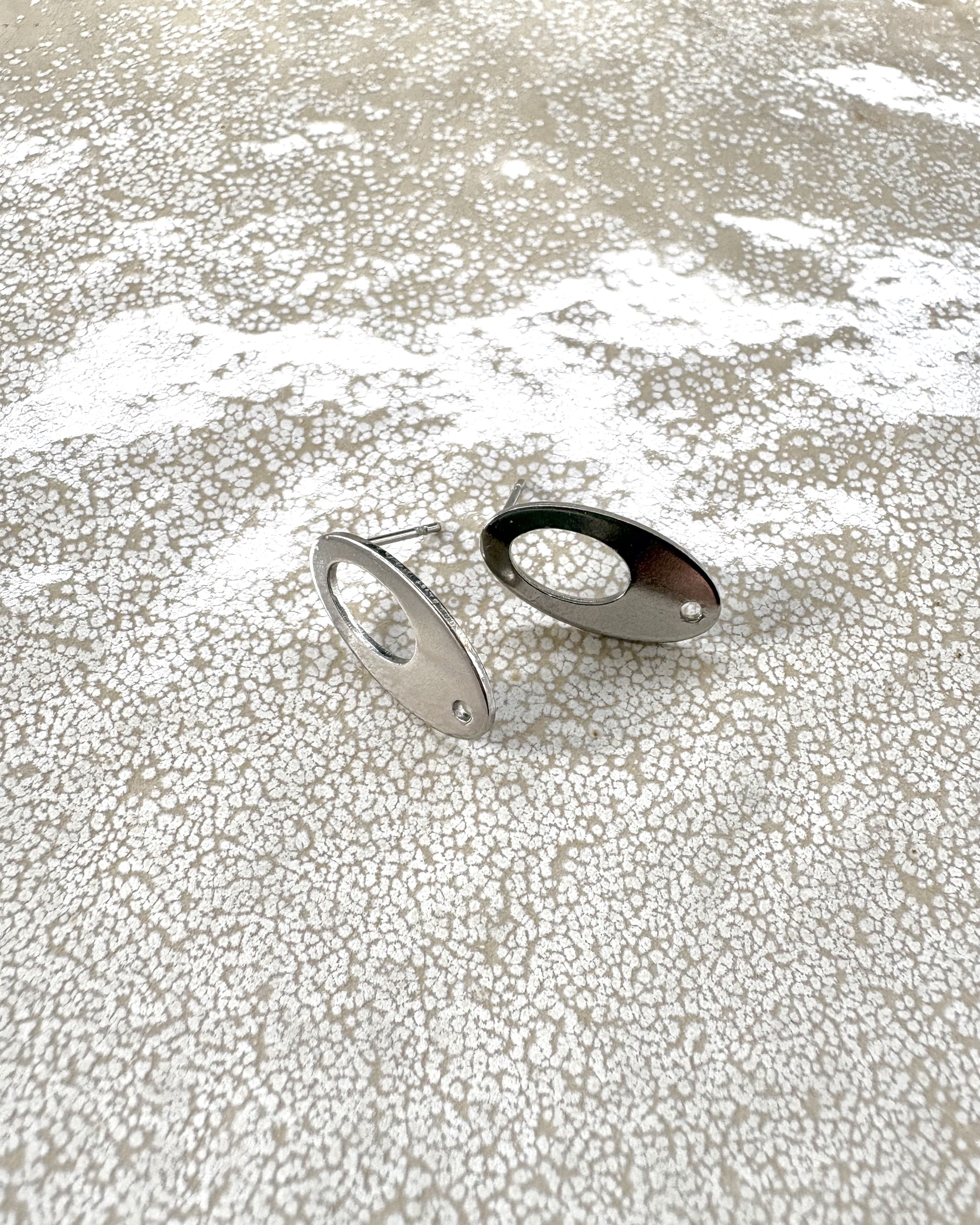 perlesetcreationbijoux - clous d'oreilles ovales en acier inoxydable 304 de 18x9 mm argentés