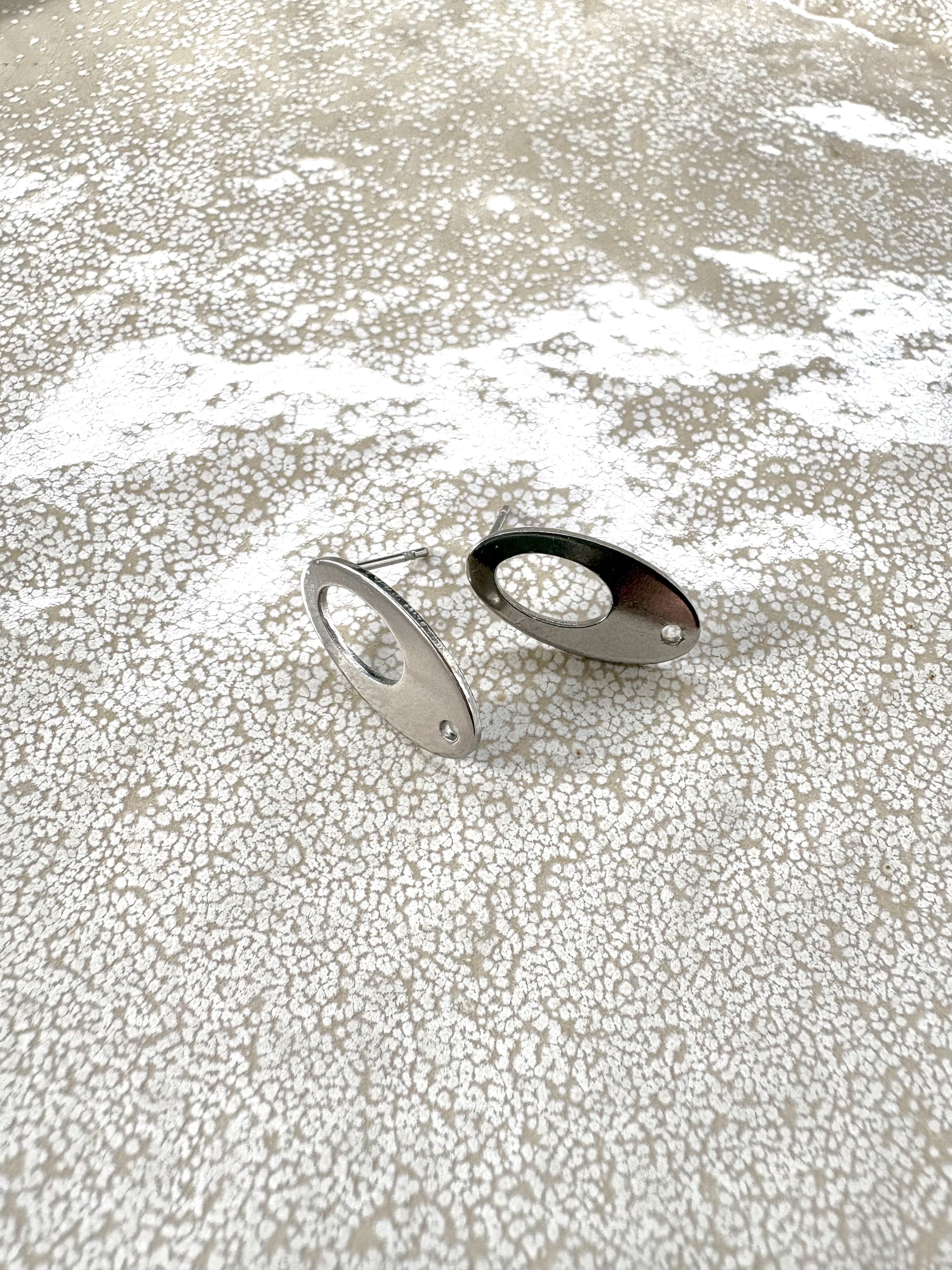 perlesetcreationbijoux - clous d'oreilles ovales en acier inoxydable 304 de 18x9 mm argentés