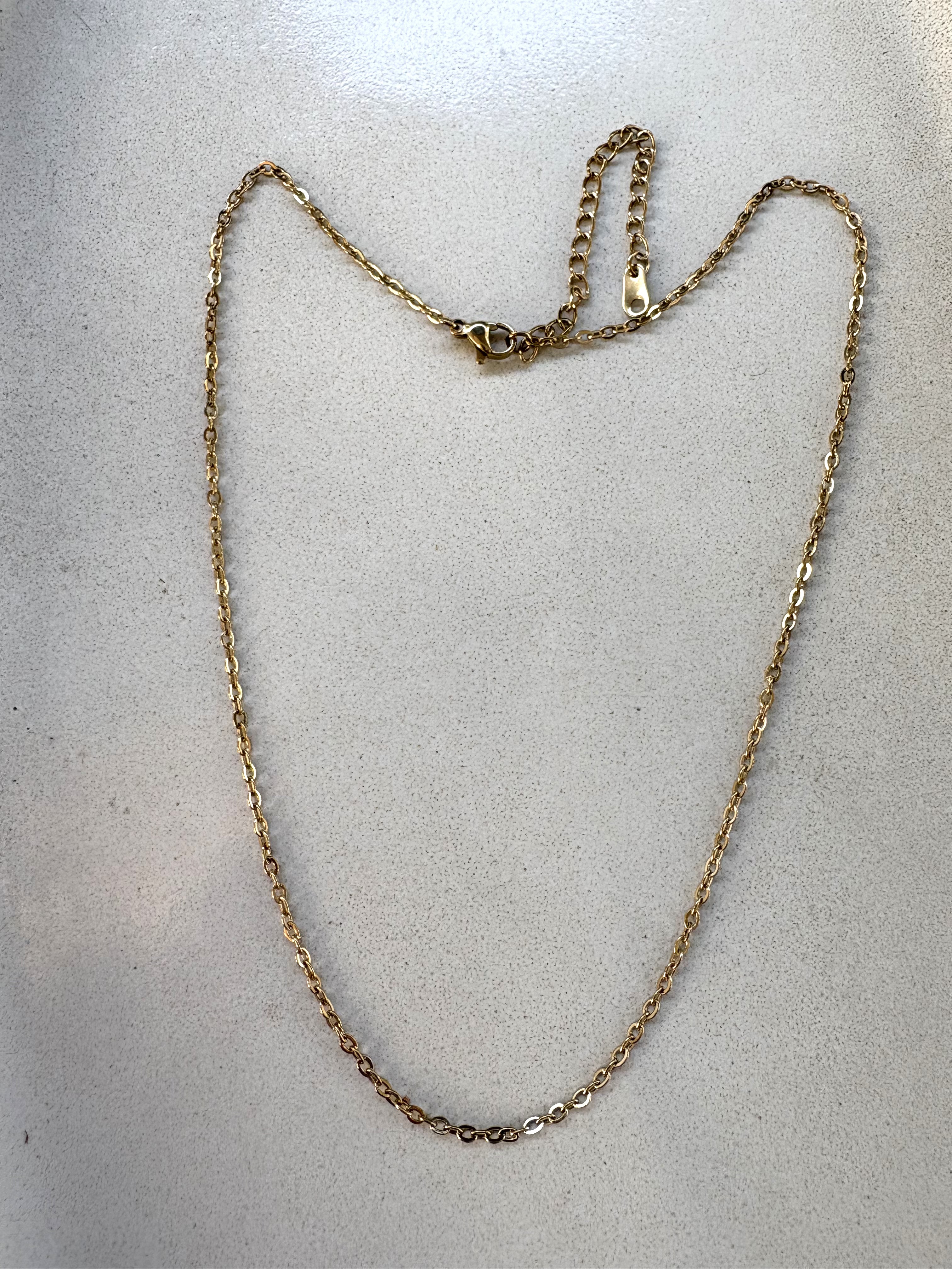 perlesetcreationbijoux - collier maille ovale en acier inoxydable doré PVD de 41 cm