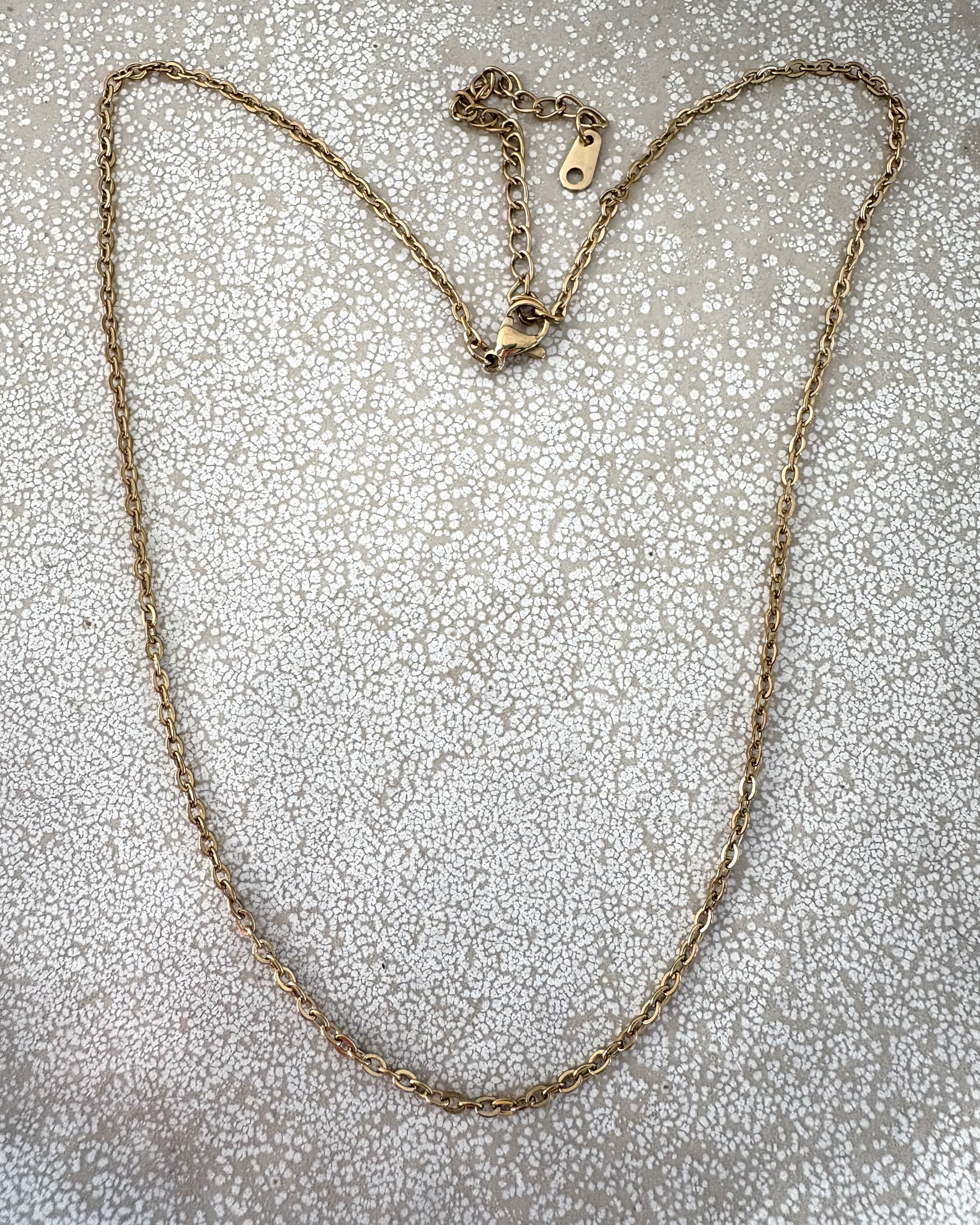 perlesetcreationbijoux - collier maille ovale en acier inoxydable doré PVD de 41 cm