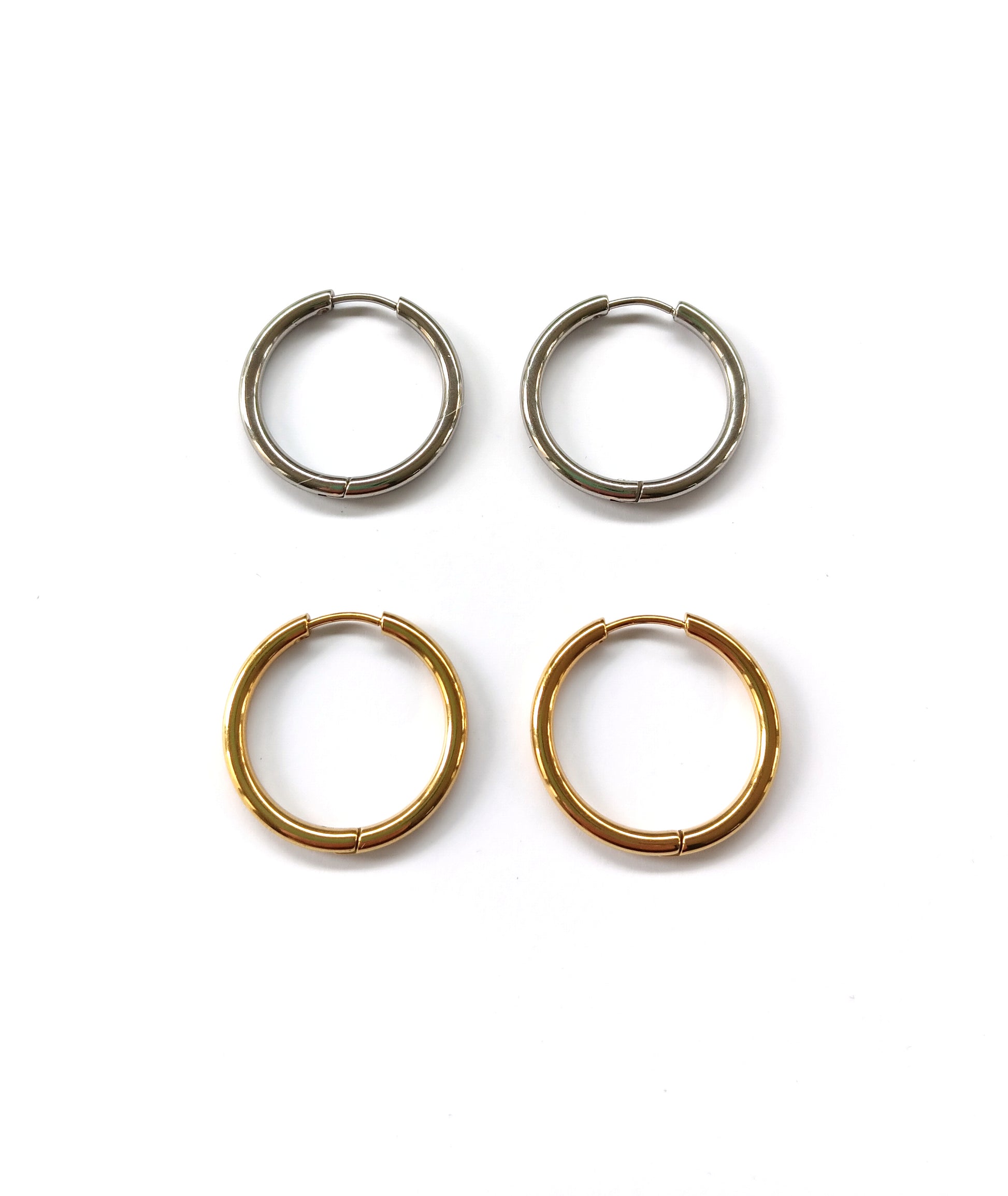 perlesetcreationbijoux - créoles rondes type huggies en acier inoxydable doré et argenté 25 mm