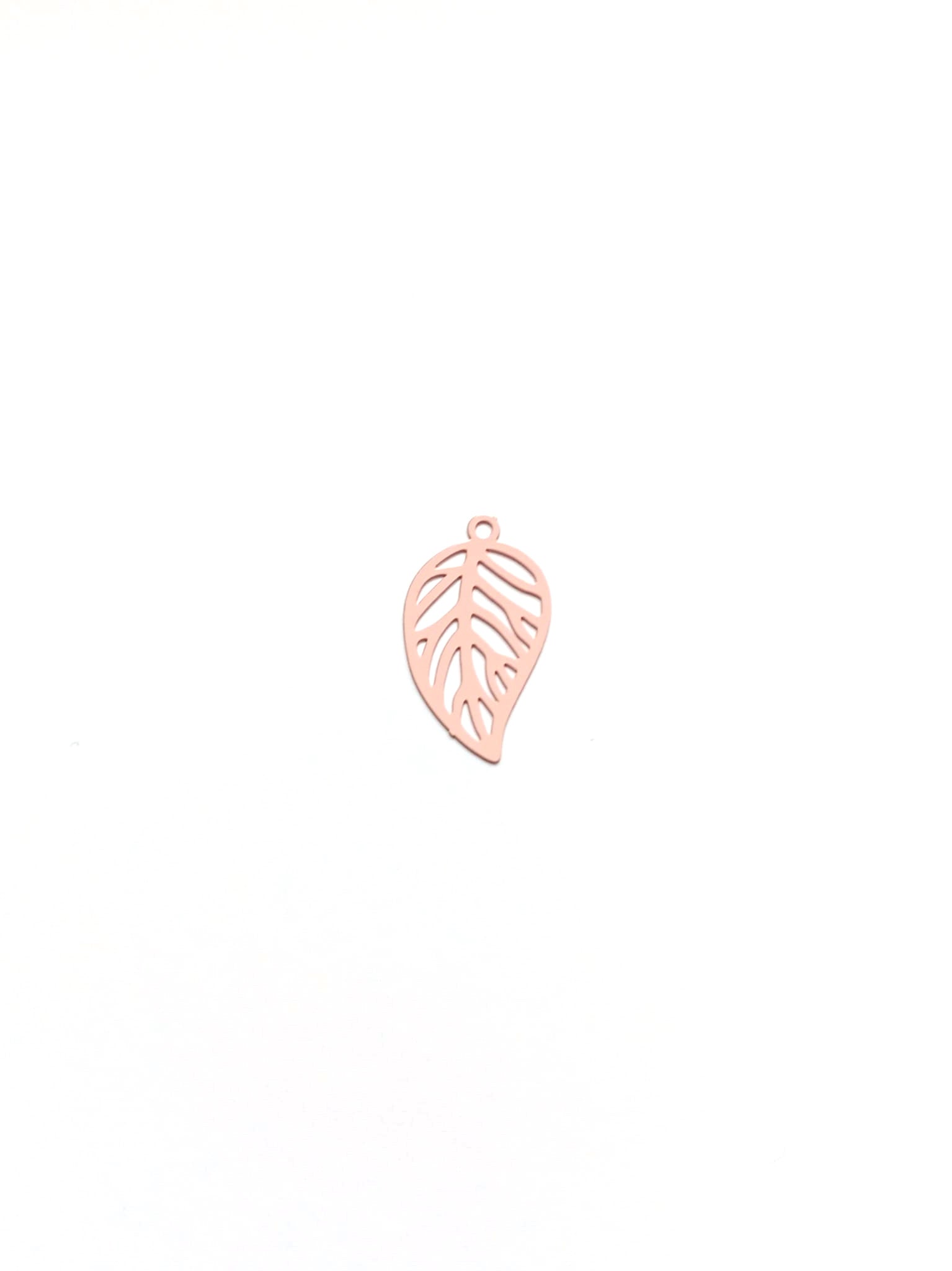 perlesetcreationbijoux-estampe-filigrane-feuille-21x12mm-rose