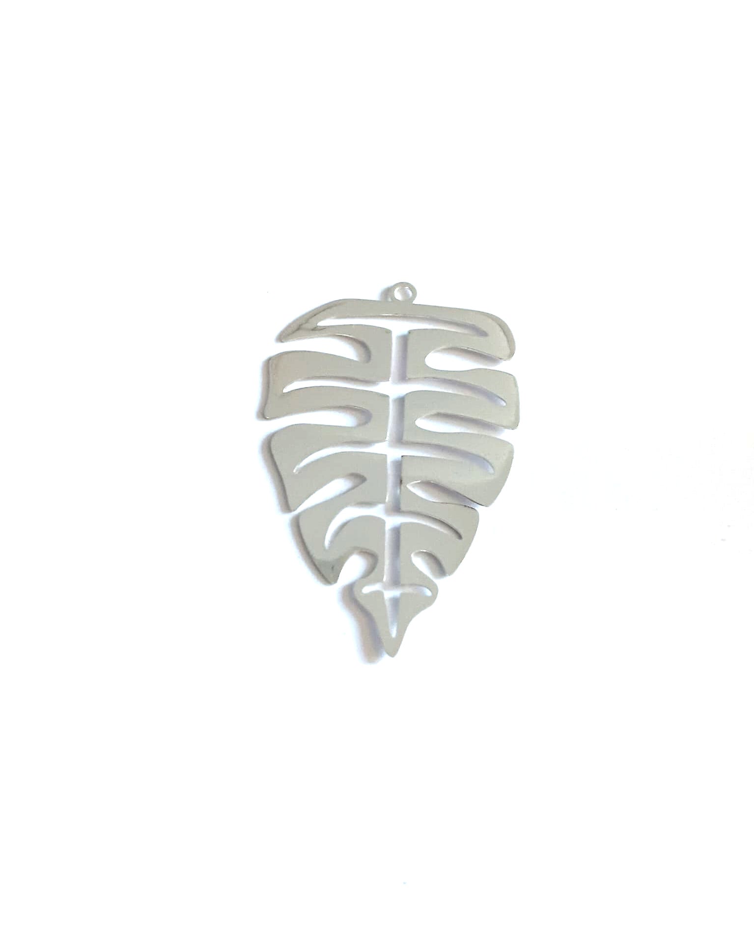perlesetcreationbijoux-estampe-filigrane-feuille-tropicale-argente