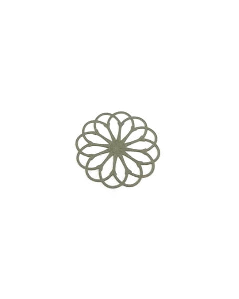 perlesetcreationbijoux-estampe-filigrane-fleur-28mm-kaki