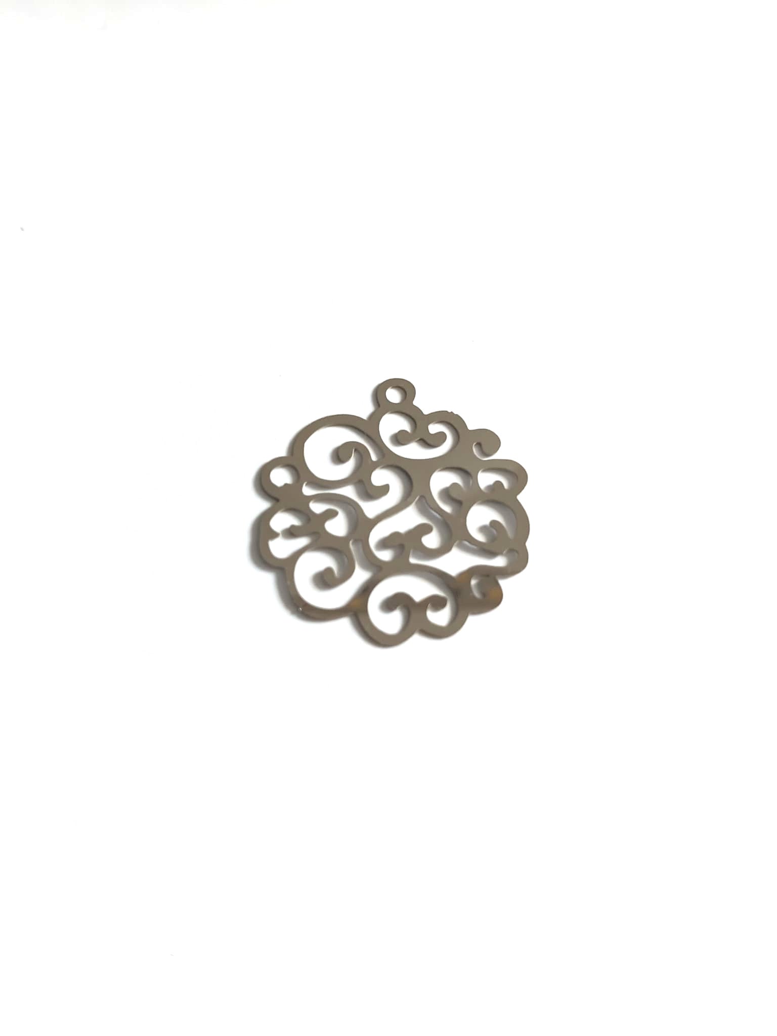 perlesetcreationbijoux-estampe-filigrane-fleurie-acier-inoxydable-argente