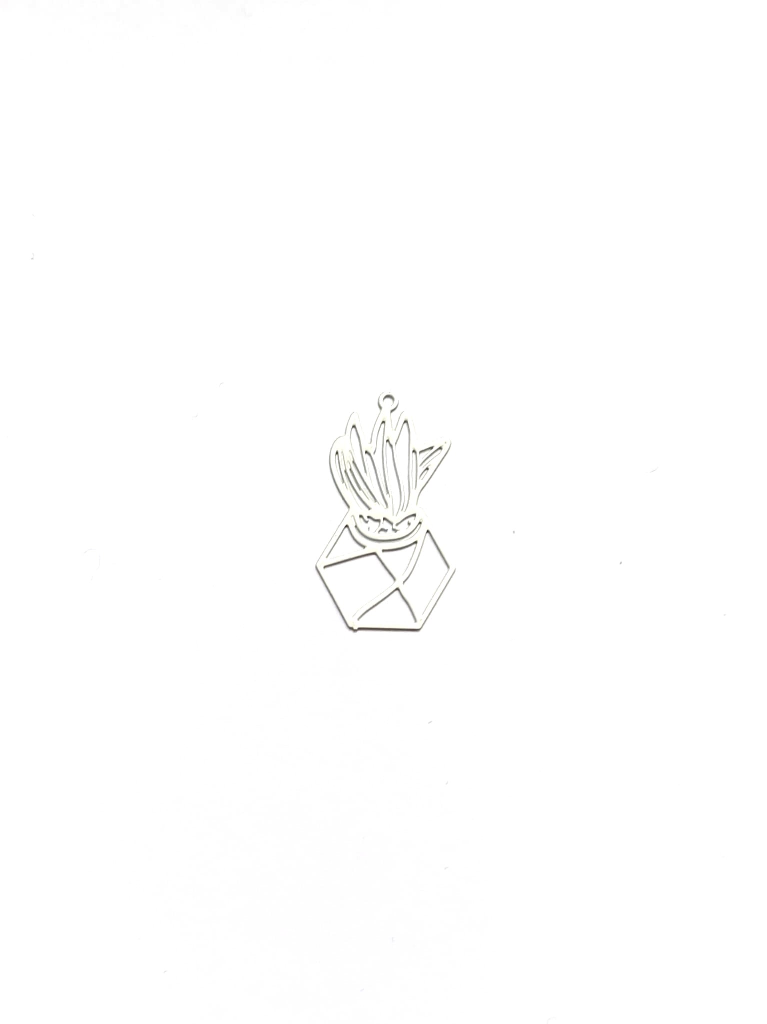 perlesetcreationbijoux-estampe-filigrane-fleurs-23x13mm-blanc