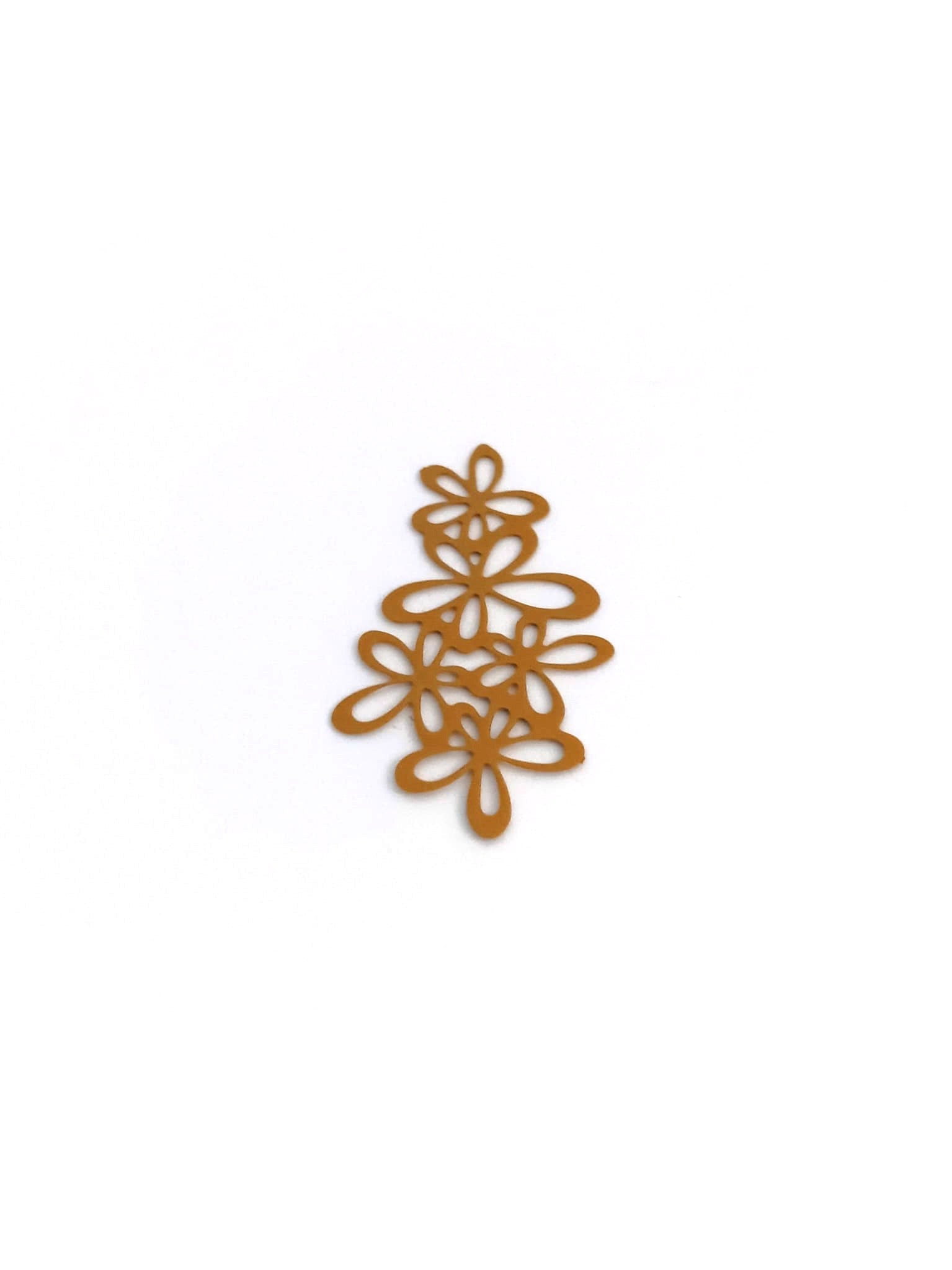 perlesetcreationbijoux-estampe-filigrane-fleurs-jaune-moutarde
