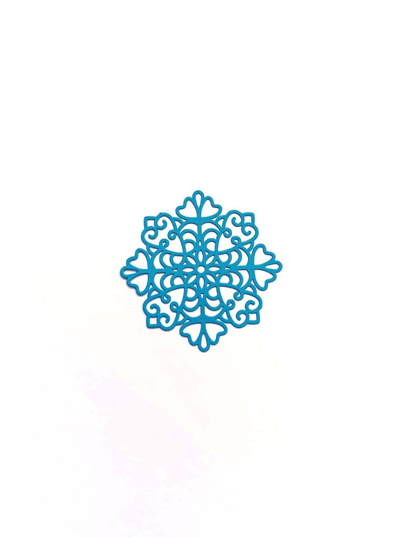 perlesetcreationbijoux - estampe filigrane flocon de neige en métal de 38 mm turquoise