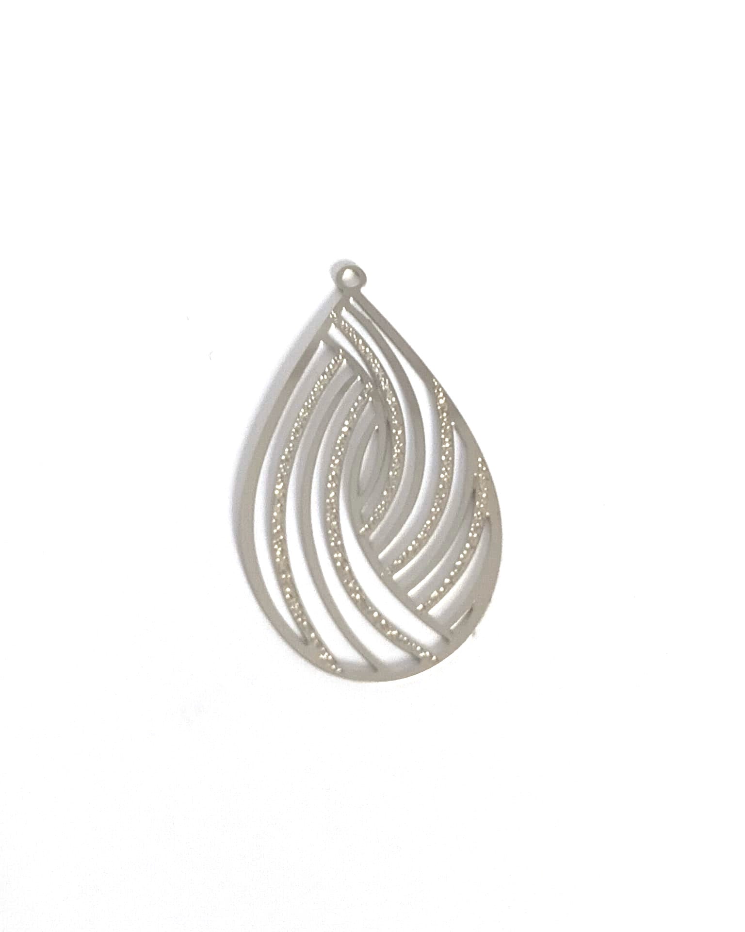 perlesetcreationbijoux-estampe-filigrane-goutte-acier-inoxydable-32x18mm-argente
