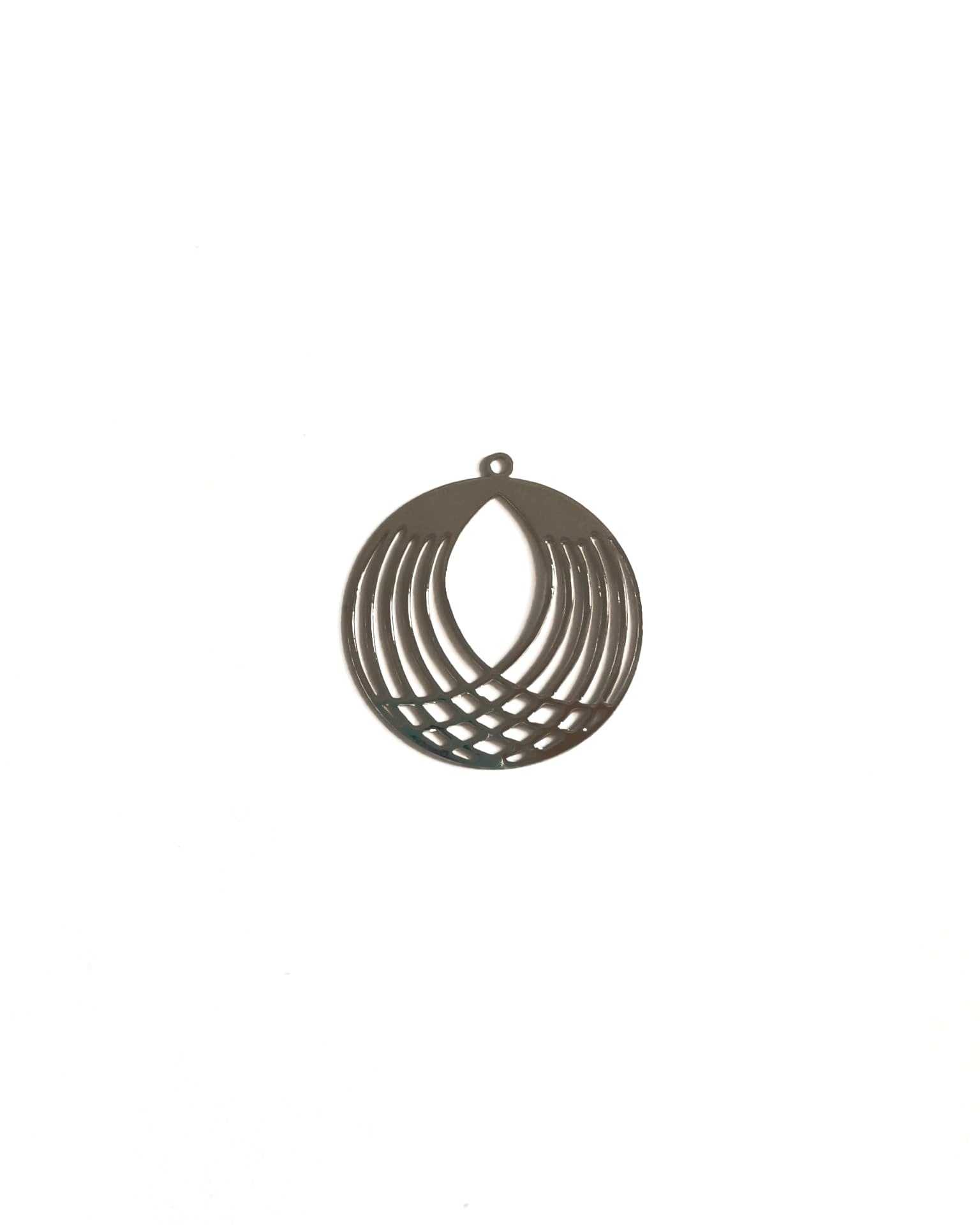 perlesetcreationbijoux-estampe-filigrane-ronde-27x25mm-argente