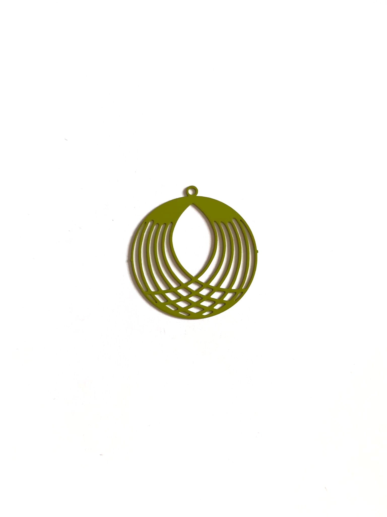 perlesetcreationbijoux-estampe-filigrane-ronde-27x25mm-kaki