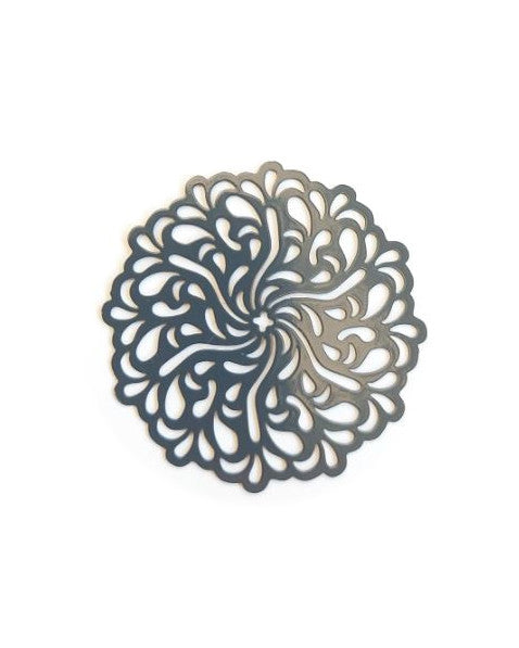 perlesetcreationbijoux-estampe-filigrane-rosace-42mm-bleu-marine