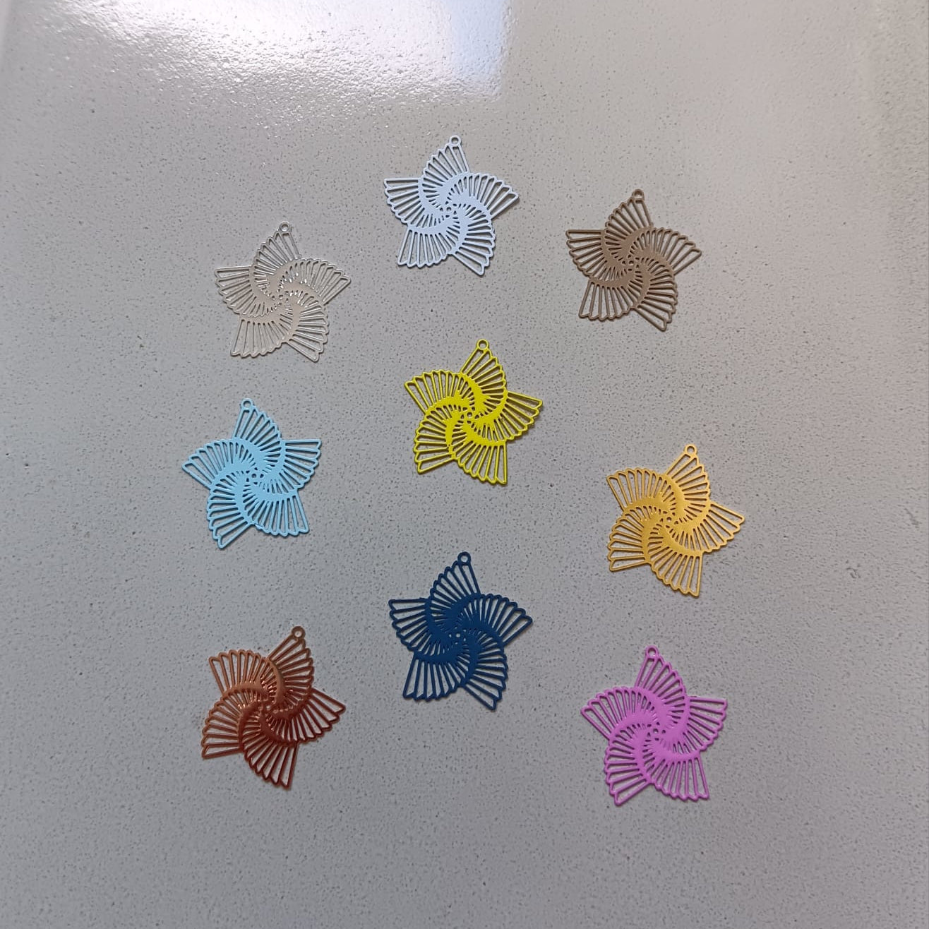 perlesetcreationbijoux - estampe filigrane spirale en métal de 22 mm dans différentes couleurs